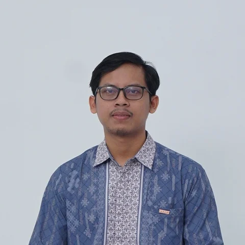 Foto Ustadz Ahyar H., pengajar Arabi