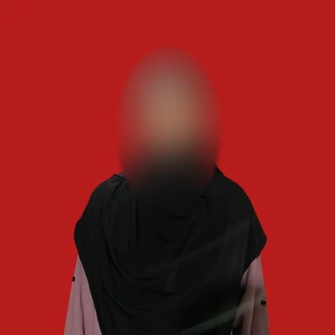 Foto Ustadzah Aul N., pengajar Arabi