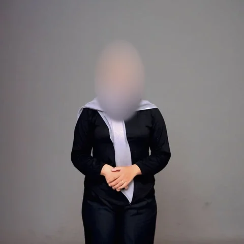 Foto Ustadzah Aura W., pengajar Arabi