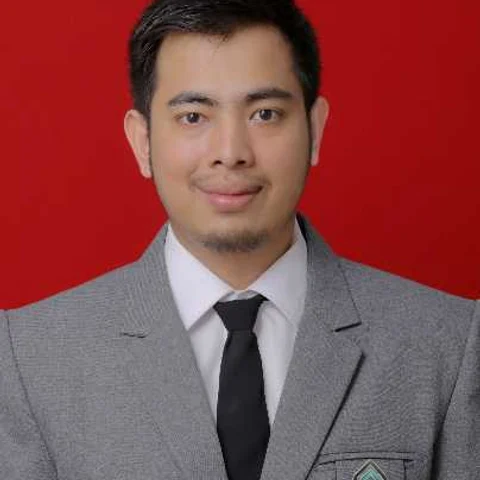 Foto Ustadz Harfi P., pengajar Arabi