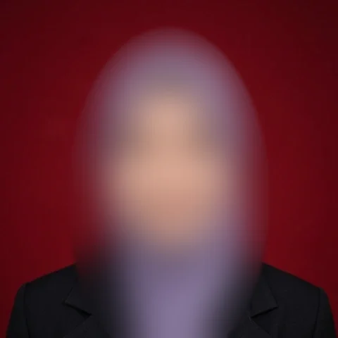 Foto Ustadzah Lina K., pengajar Arabi