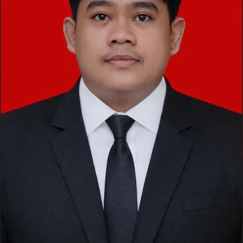 Foto Ustadz Maulama N., pengajar Arabi