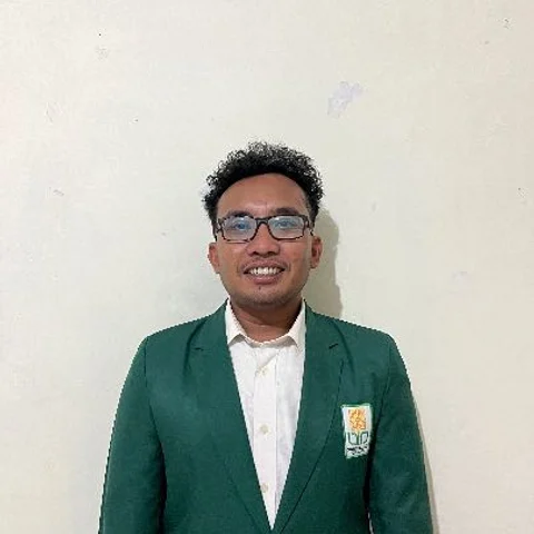 Foto Ustadz Sandi R., pengajar Arabi