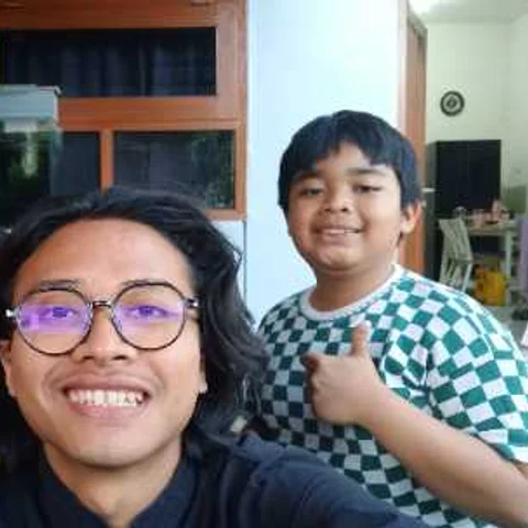 Foto Ustadz Zai A., pengajar Arabi